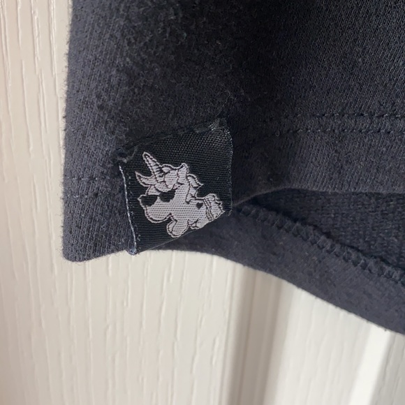 Black graphic tank - Picture 4 of 4